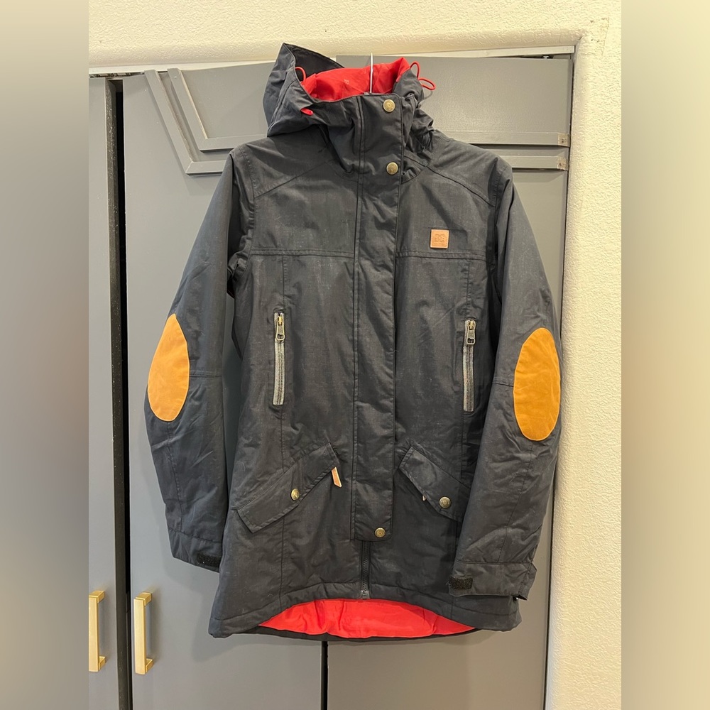 DC Nature Snowboard Jacket Women’s Small